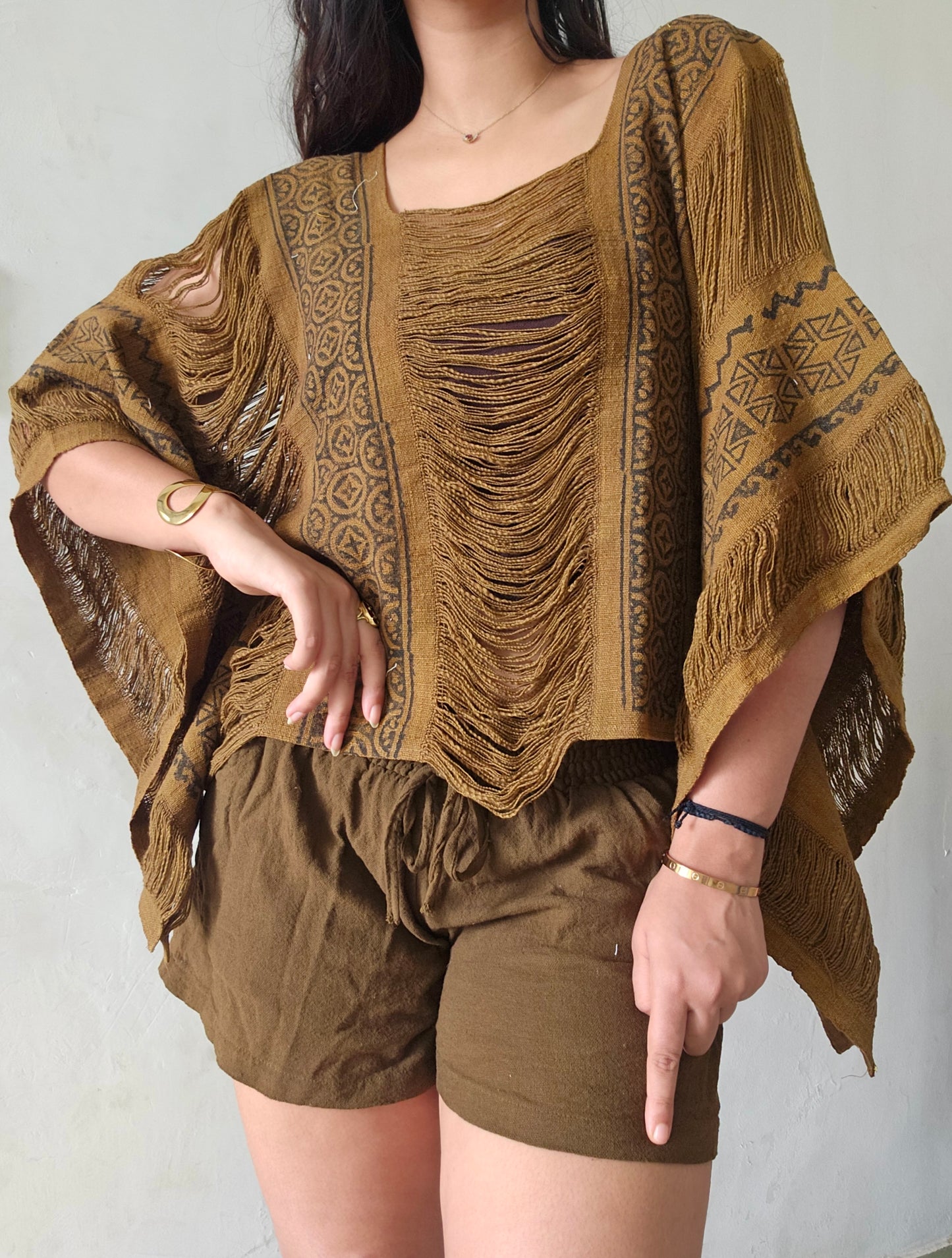 Natural mocha mousse poncho and shorts co-ord set