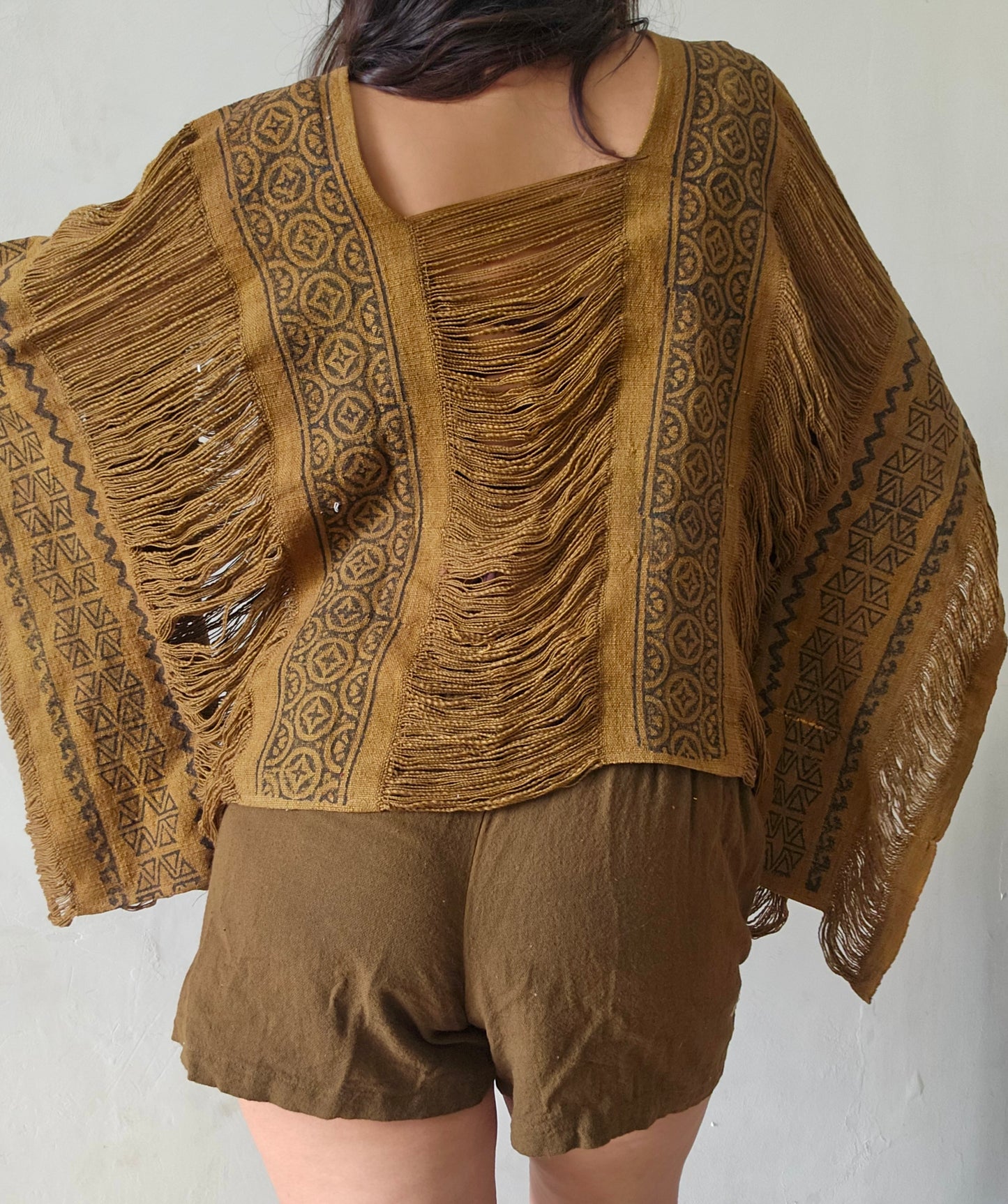 Natural mocha mousse poncho and shorts co-ord set