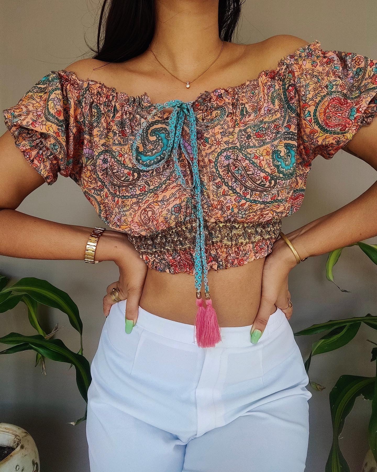 Off-shoulder blouse top