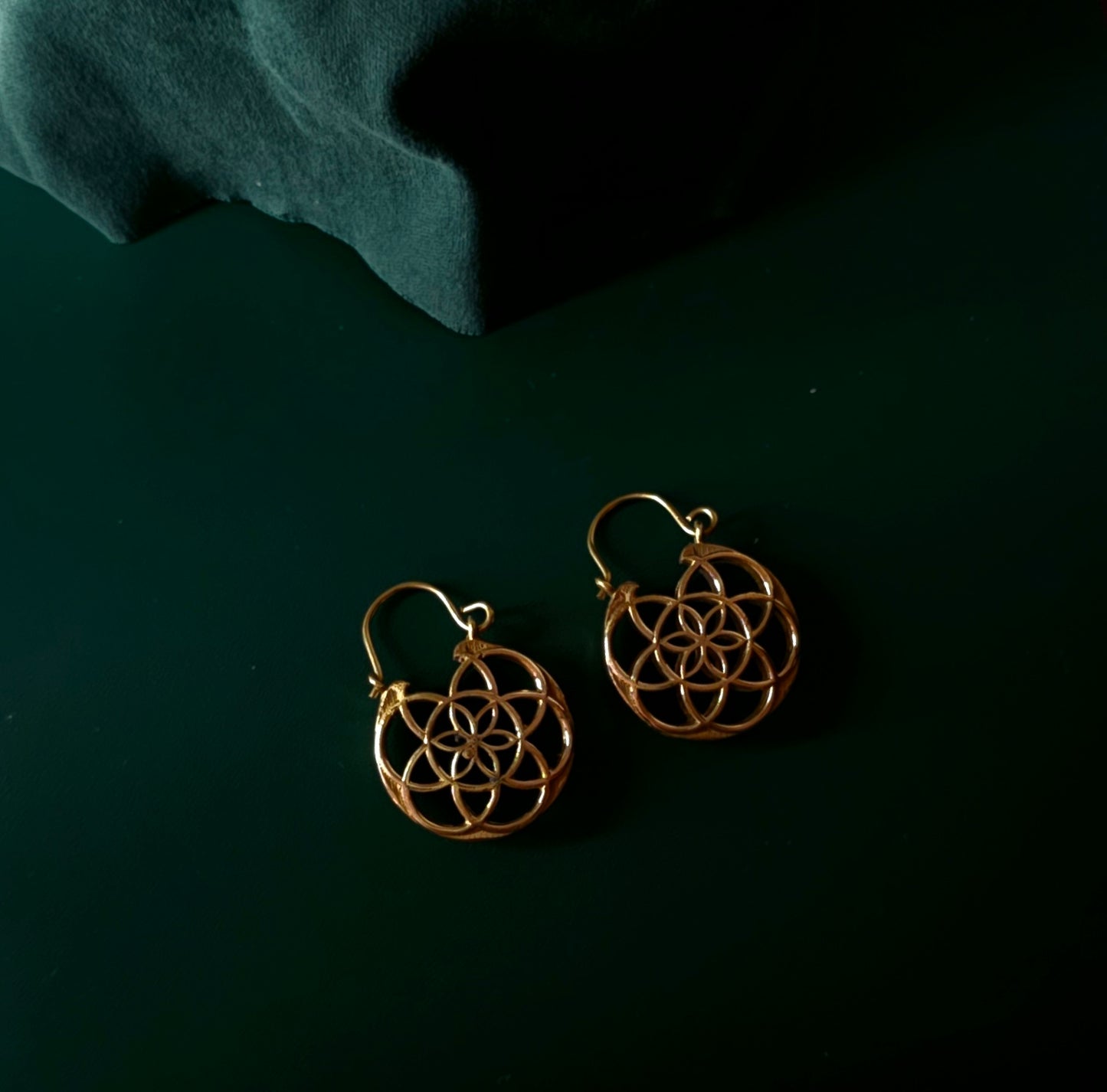 Handcrafted geometric brass earring