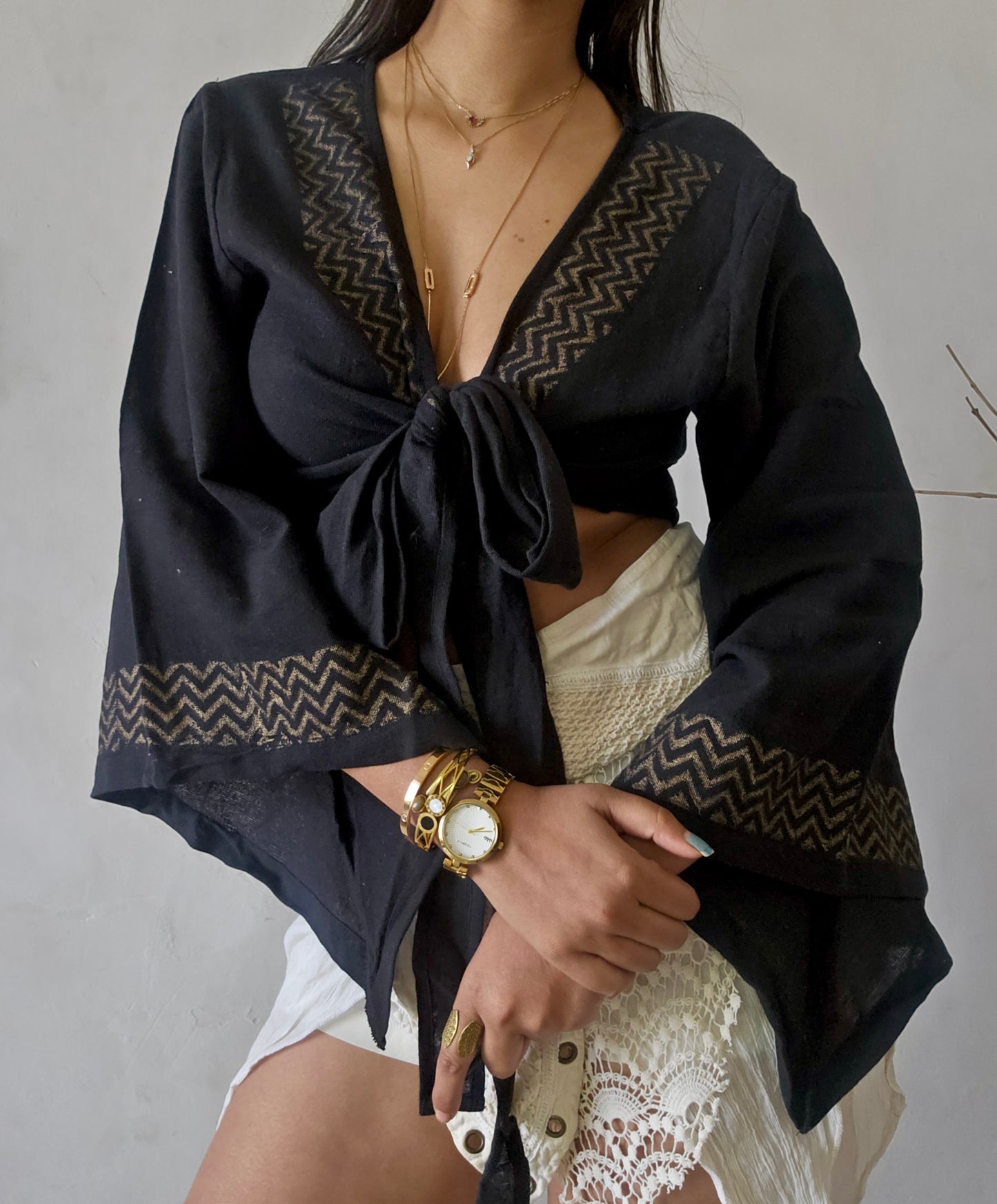 Black jute cotton wrap top