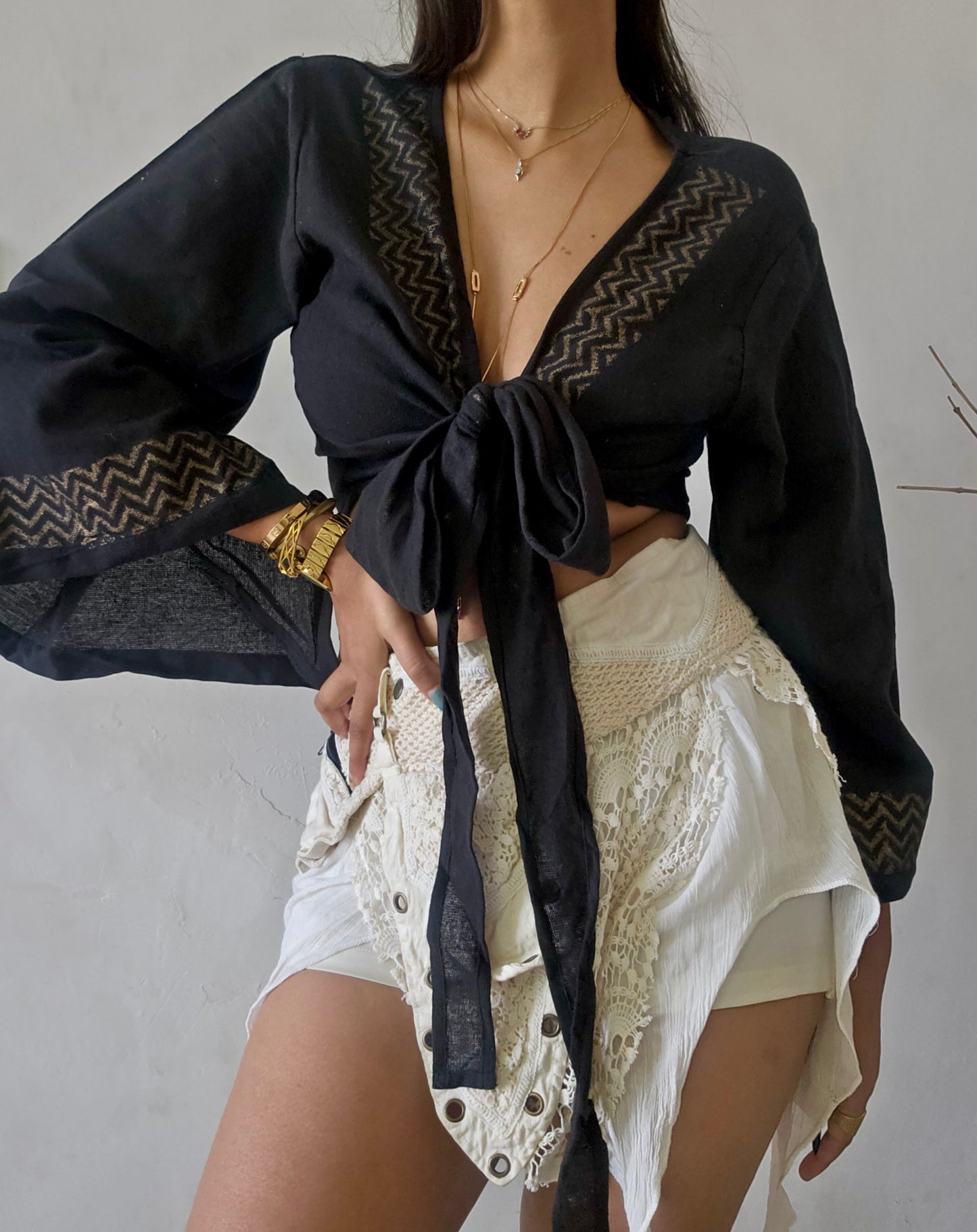 Black jute cotton wrap top