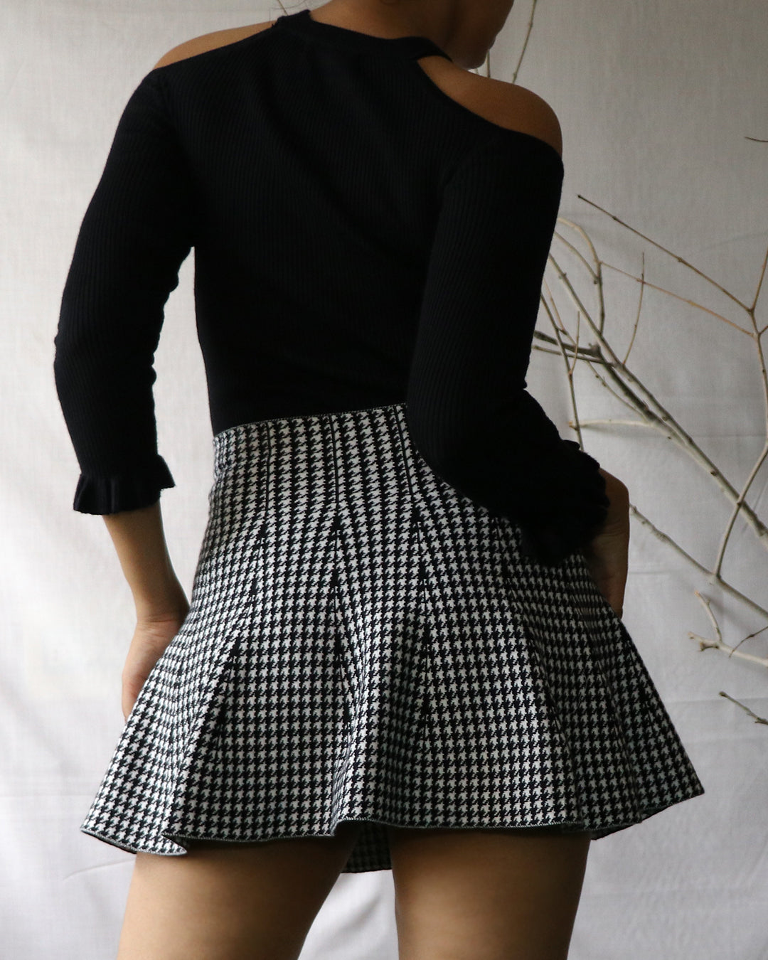 Houndstooth knitted flared skirt