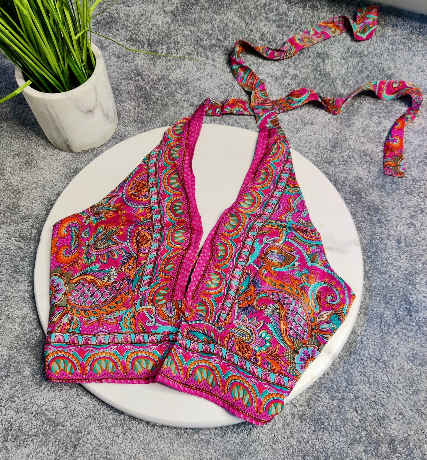 Halter top
