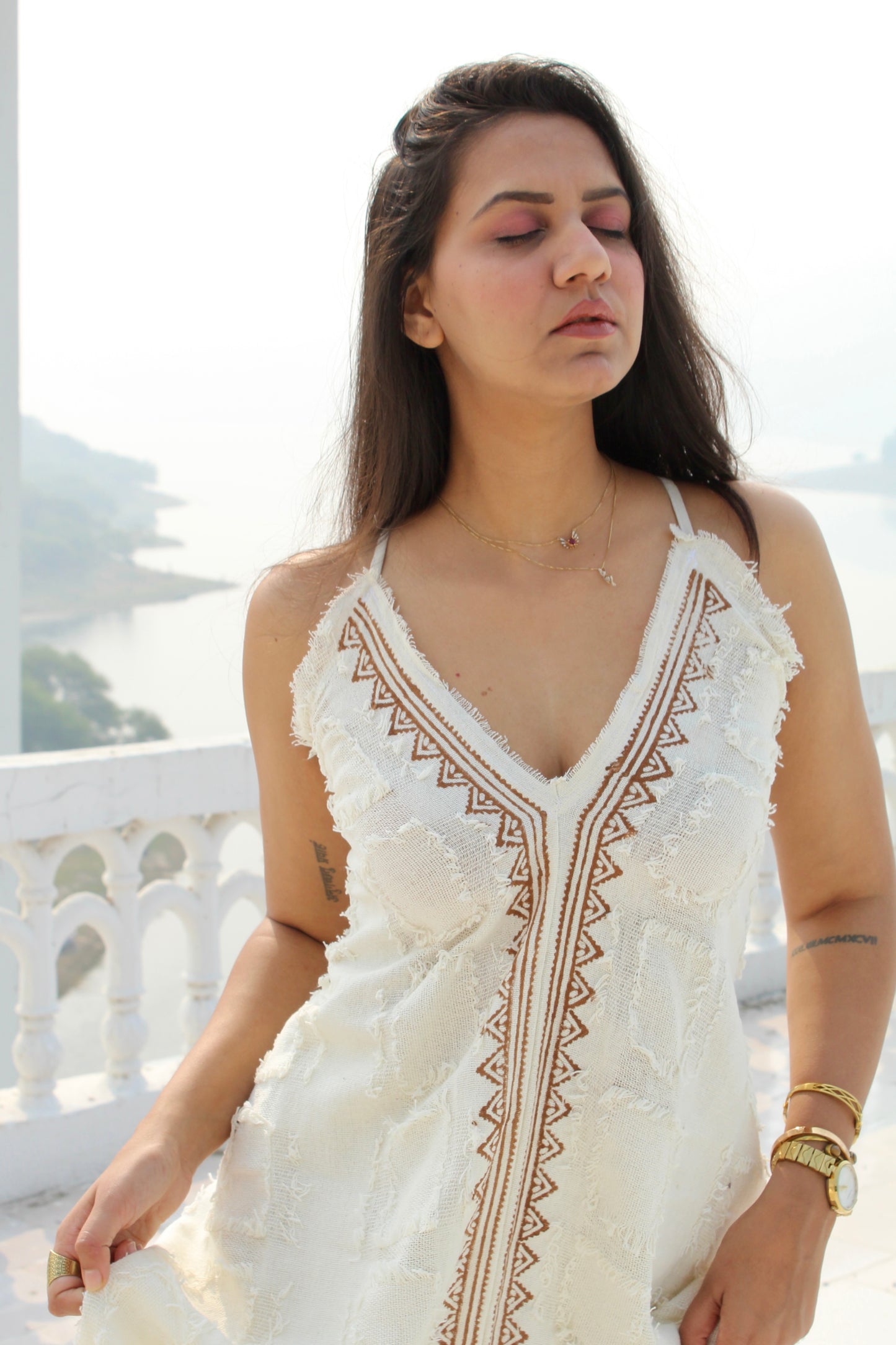 Queen boho glacier white dress